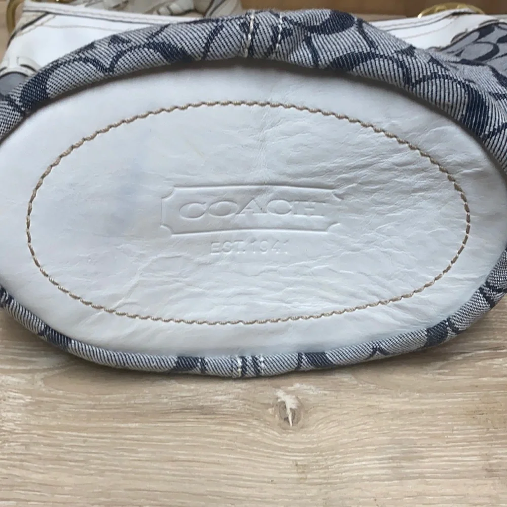 coach bag - Picture 1 of 11